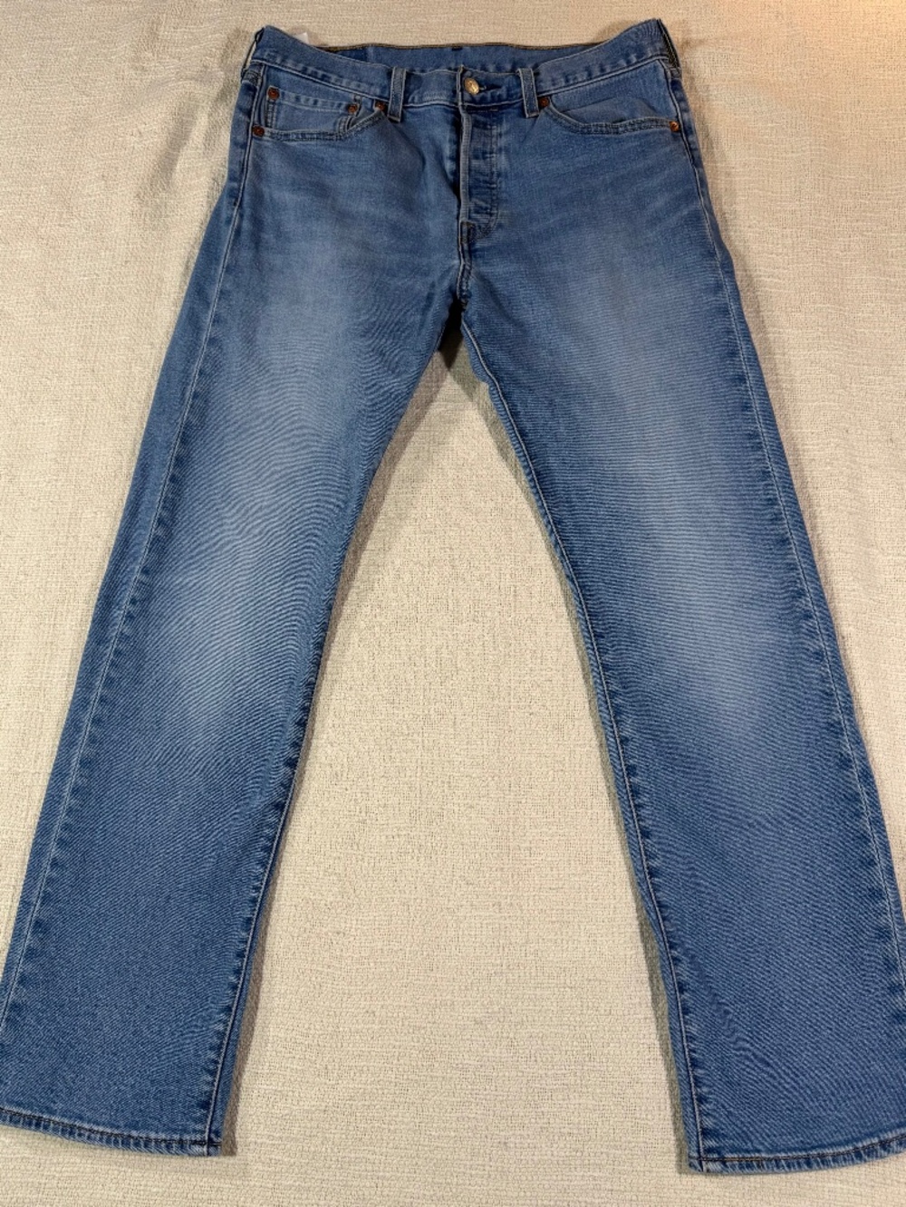 Levi’s 501 Original Fit Jeans 31x30 Light Wash Button Fly Straight Leg